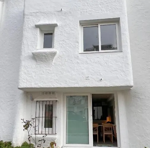 Cozy House - Casa Blanca *